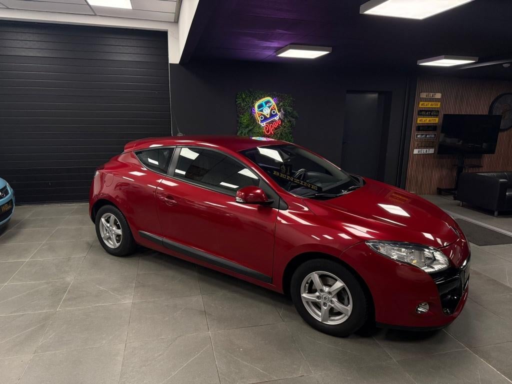 RENAULT MEGANE SPORT COUPE 2012 BENZINE 111.000 KM, Autos, Renault, Euro 5, 110 kW, Entreprise, Noir