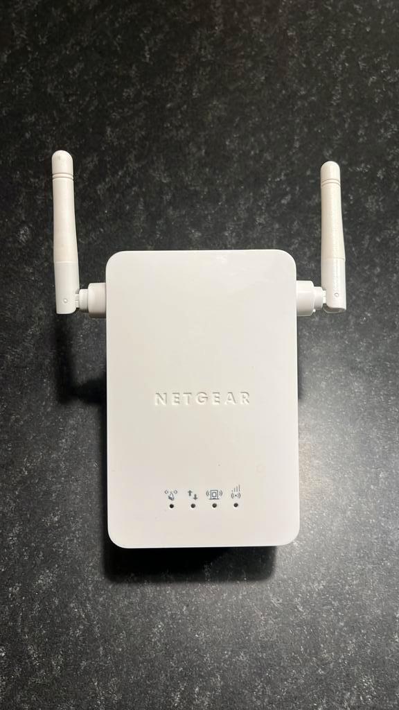 Wifi range extender WN3000RP, Computers en Software, WiFi-versterkers, Zo goed als nieuw, Ophalen of Verzenden