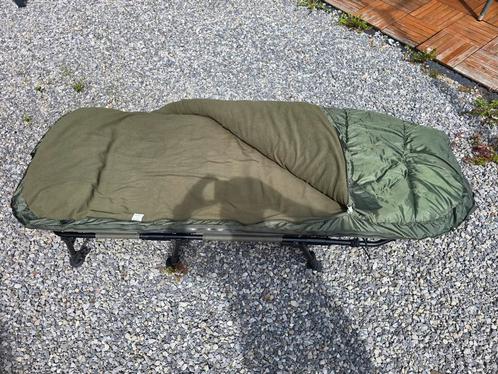 A vendre bed chair prologic, 6 pieds, casi neuf, Watersport en Boten, Hengelsport | Algemeen, Zo goed als nieuw
