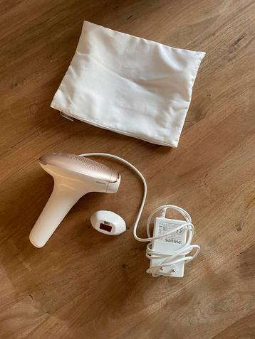 Philips Lumea Advanced avec fixation faciale supplémentaire 