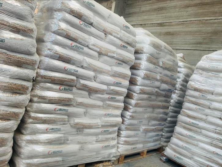 Pelletpallet 82 zakken. BEZORGING mogelijk, Auto-onderdelen, Airco en Verwarming, Ophalen of Verzenden