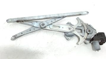 RAAMMECHANIEK ELEK LINKS VOOR Toyota RAV4 (A4) beschikbaar voor biedingen