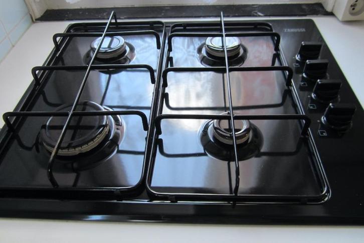 kookplaat Zanussi ,voor gas , 4 warmtebronnen , als nieuw, Elektronische apparatuur, Kookplaten, Zo goed als nieuw, Inbouw, Gas