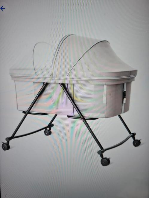 Babywieg zo goed als nieuw verstelbaar in hoogte, Kinderen en Baby's, Babywiegjes en Ledikanten, Zo goed als nieuw, Wieg, Ophalen