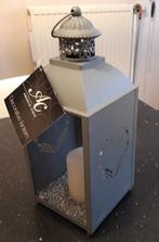 Windlicht, Huis en Inrichting, Woonaccessoires | Kandelaars en Kaarsen, Nieuw, Ophalen of Verzenden, Metaal, Grijs