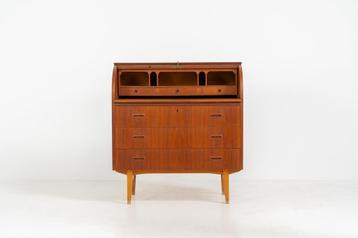Vintage Rolltop secretaire van Egon Ostergaard beschikbaar voor biedingen