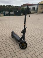 Ninebot G2 Max - Elektrische Step tot 35 km/u, Fietsen en Brommers, Steps, Ophalen, Zo goed als nieuw, Elektrische step (E-scooter)