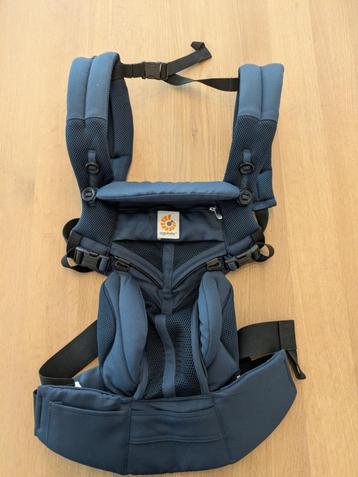 Ergobaby Omni Breeze Draagzak beschikbaar voor biedingen