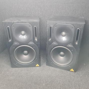BEHRINGER studio monitoren beschikbaar voor biedingen