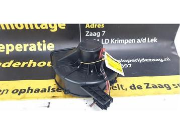 Moteur de ventilation chauffage d'un Volkswagen Polo