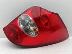 Feu arrière droit d'un Renault Laguna, Autos : Pièces & Accessoires, Renault, -, 3 mois de garantie, Utilisé