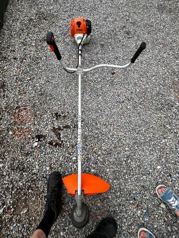 Débroussailleuse stihl, Enlèvement