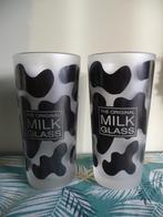 2 Toffe Milkshake glazen, Ophalen of Verzenden, Zo goed als nieuw, Glas, Glas of Glazen