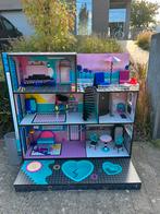 LOL poppenhuis, Ophalen, Poppenhuis