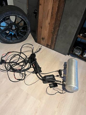 Airlift 3p + tank en compressor beschikbaar voor biedingen