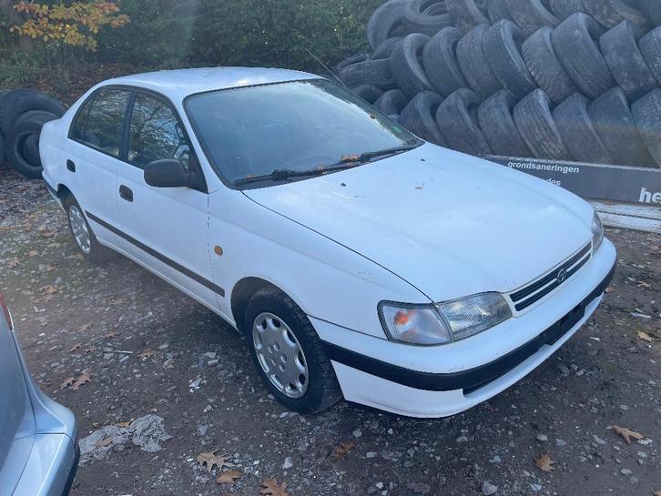 Toyot Carina , Corolla , Almera- Auto’s voor export(afrika), Auto's, Toyota, Particulier, Carina, Benzine, Automaat, Ophalen