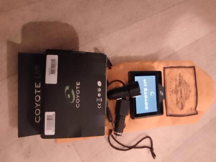 Coyote up met spraaktechnologie 80€, Auto diversen, Autonavigatie, Ophalen of Verzenden