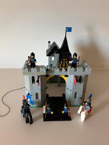 Lego 6074 - Castle Ridder beschikbaar voor biedingen