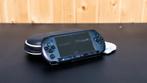 Sony PSP + 7 originele games + beschermhoes, Games en Spelcomputers, Spelcomputers | Sony PSP, Zwart, Ophalen of Verzenden, PSP