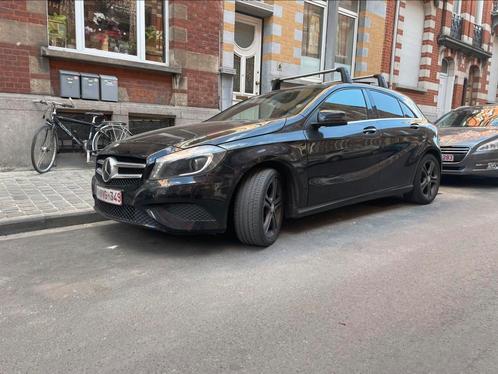 Klasse A180 benzine, Auto's, Mercedes-Benz, Particulier, A-Klasse, ABS, Achteruitrijcamera, Adaptive Cruise Control, Airbags, Airconditioning