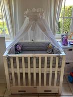 Baby park TWF met lade, bekleding, hemel en 2 matrasjes, Enlèvement, Utilisé, Carré, Réglable en hauteur