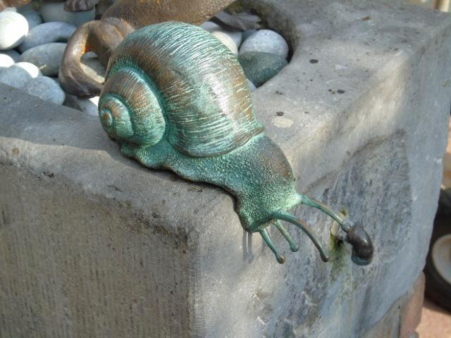 Slakkop naar beneden groot bronzen model, Tuin en Terras, Tuinwanddecoratie, Nieuw, Ophalen of Verzenden