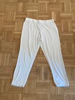 Legging court et blanc pour femme taille 38, Vêtements | Femmes, Culottes & Pantalons, Enlèvement ou Envoi, Porté