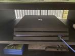 PS4 console + 2 controllers & 10 FIFA games, Games en Spelcomputers, Spelcomputers | Sony PlayStation 4, Ophalen