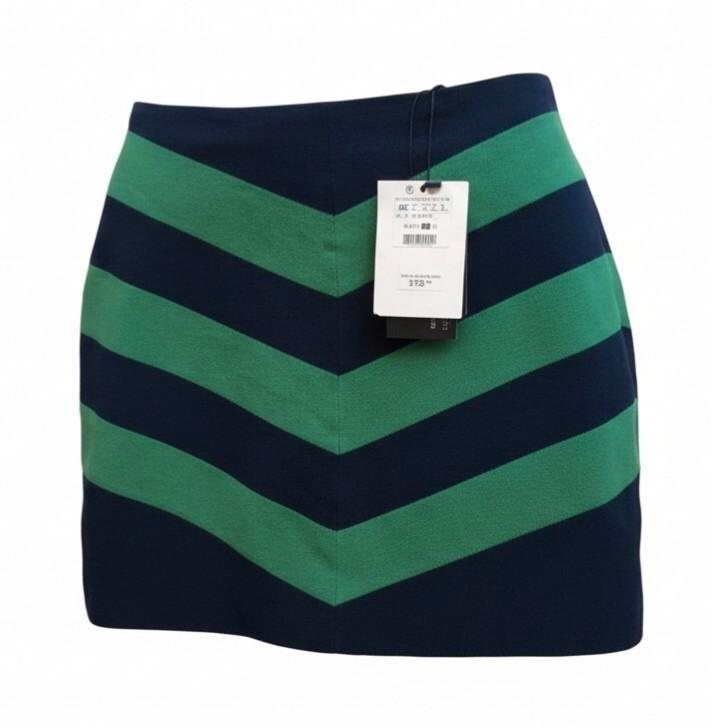 ✨️STRADIVARIUS Minirok Maat 40 - Met BUNDELKORTING‼️✨️, Kleding | Dames, Rokken, Nieuw, Maat 38/40 (M), Groen, Boven de knie, Ophalen of Verzenden