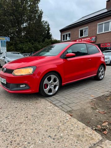 Vw polo Gti 1.4 benzine automaat heel proper beschikbaar voor biedingen