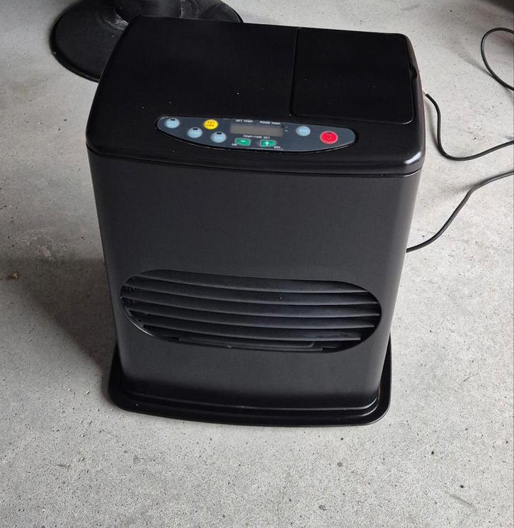 Zibro kamin Laserkachel, Doe-het-zelf en Bouw, Verwarming en Radiatoren, Zo goed als nieuw, Ophalen