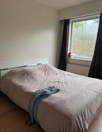 Bed, Huis en Inrichting, Slaapkamer | Boxsprings, Ophalen of Verzenden, Zo goed als nieuw