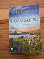 Boek Het wilde eiland deel 3 Stormgloed, Gelezen, Karen Swan, Ophalen of Verzenden