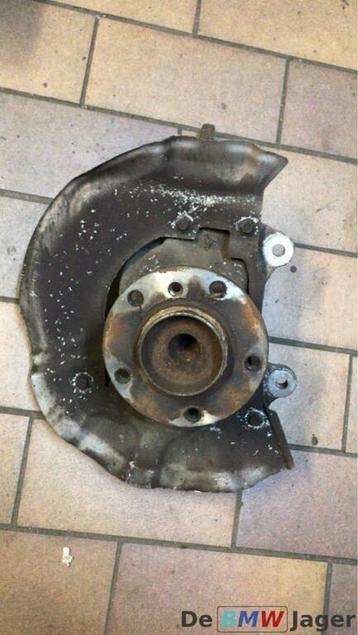 Fusee links voor BMW 5 serie E60 E61 31216760953 beschikbaar voor biedingen