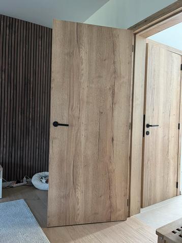 Porte en bois 78 x 201,5 x 4cm beschikbaar voor biedingen
