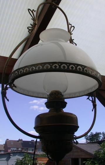 #24 - zeer antieke hanglamp beschikbaar voor biedingen