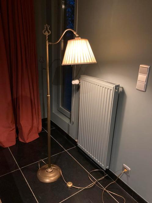 Belle lampe sur pied rurale, Maison & Meubles, Lampes | Lampadaires, Comme neuf, Enlèvement