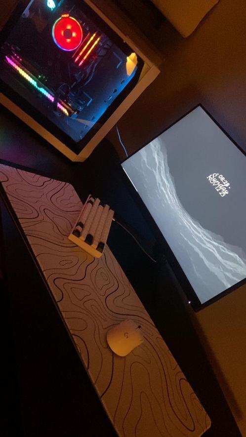 Game pc (witte case) AMD tweaked. 500fps, Games en Spelcomputers, Games | Pc, Zo goed als nieuw, Ophalen