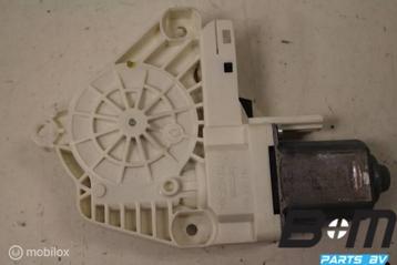 Raammotor LA (bestuurderskant) Audi Q5 FL Quattro 8K0959811A beschikbaar voor biedingen