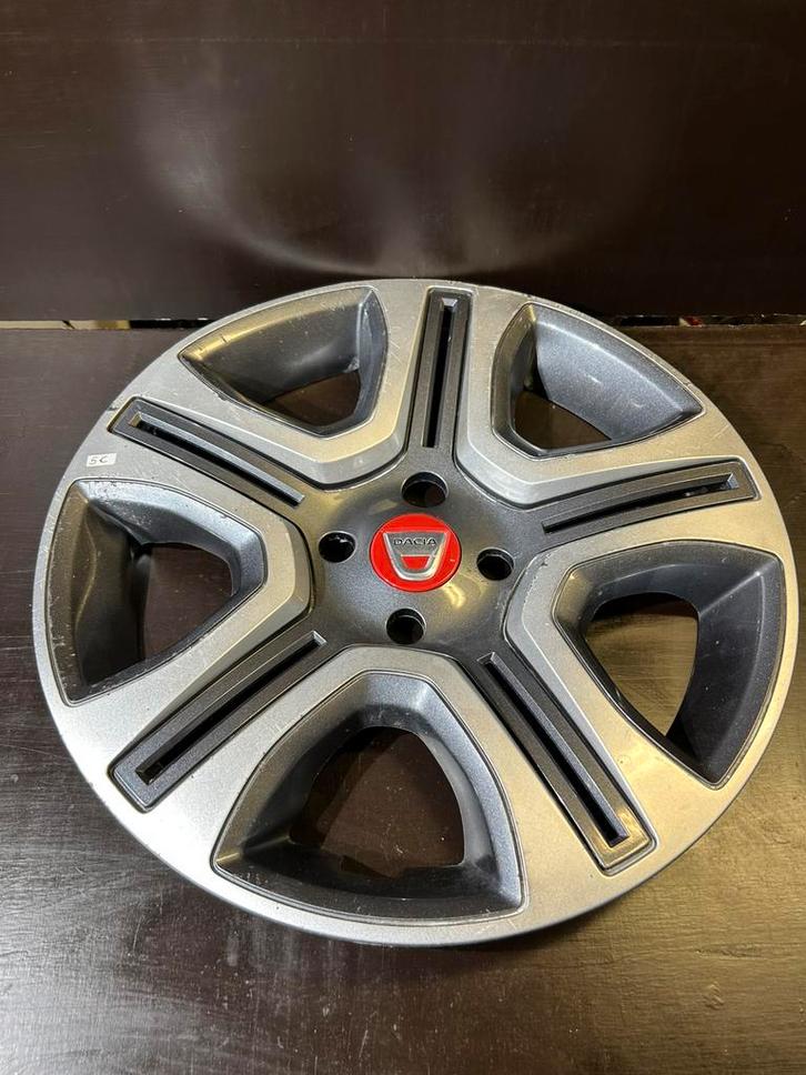 1 Dacia Sandero Logan Dokker 16" wieldop, Auto diversen, Wieldoppen, Gebruikt, Ophalen of Verzenden