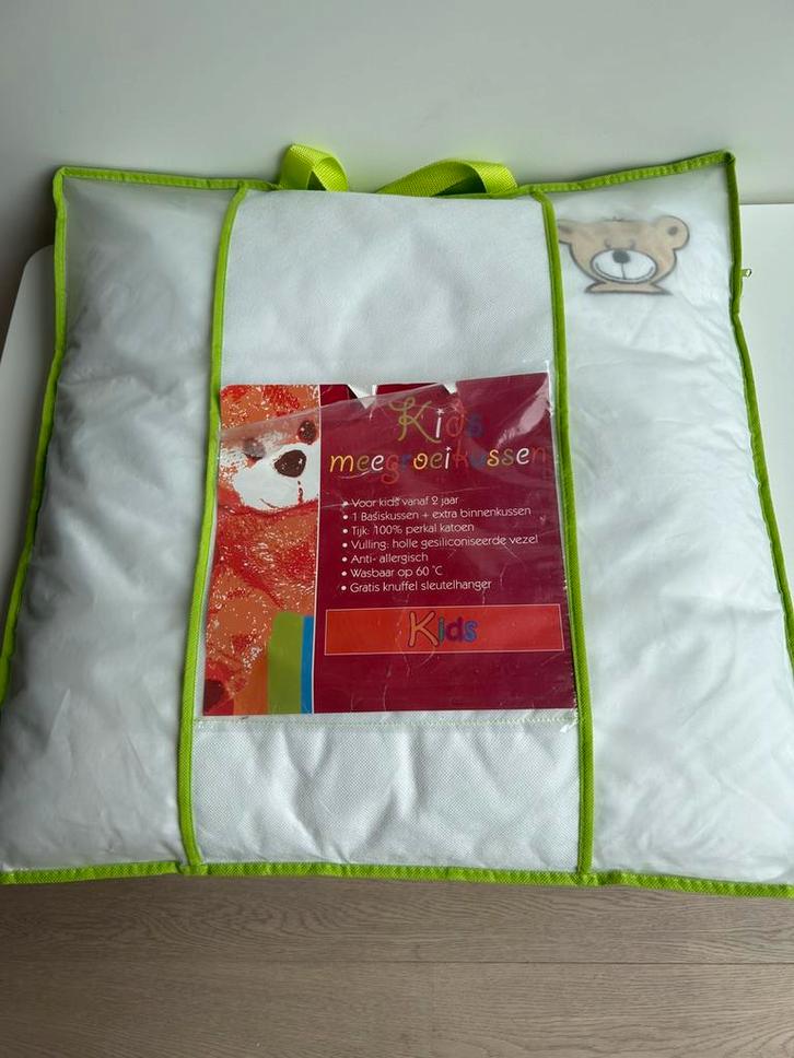 Kids meegroeikussen, Kinderen en Baby's, Kinderkamer | Beddengoed, Gebruikt, Kussen, Wit, Jongetje of Meisje, Ophalen of Verzenden