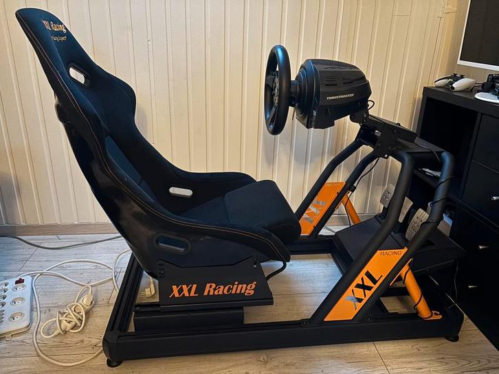Te koop: Complete Simracing-Setup – Zo goed als nieuw, Games en Spelcomputers, Spelcomputers | Sony Consoles | Accessoires, Zo goed als nieuw