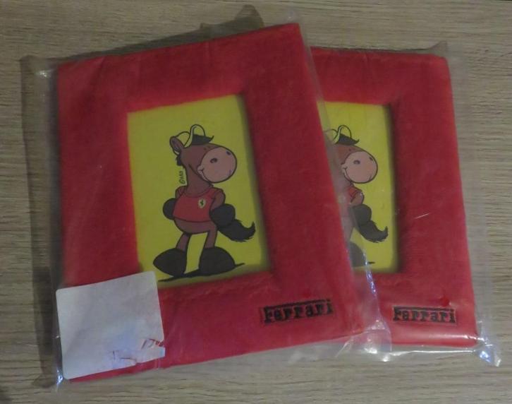 2x rode, zachte fotokader Ferrari - nieuw - Nici, Verzamelen, Automerken, Motoren en Formule 1, Nieuw, Ophalen of Verzenden