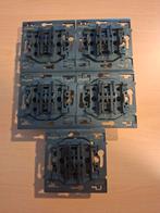 Legrand 084024 Interrupteur Sagane va-et-vient + Poussoir, Enlèvement ou Envoi