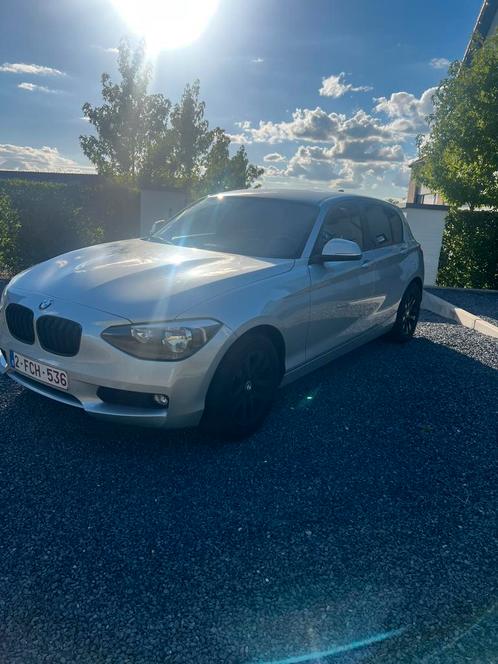 BMW 116D 2013, Auto's, BMW, Bedrijf, 1 Reeks, Bluetooth, Diesel, Euro 5, 5 deurs, Handgeschakeld, Zilver of Grijs, Leder en Stof