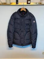 Moncler XXL nouvelle juste portée 2 fois prix neuf: 990€, Kleding | Heren, Jassen | Winter, Nieuw, Moncler, Overige maten, Overige kleuren