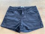 Zwarte short maat 36, Kleding | Dames, Broeken en Pantalons, Only, Kort, Verzenden, Zwart
