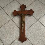 Oud groot kruisbeeld. 60 cm, Antiek en Kunst, Antiek | Religieuze voorwerpen, Ophalen of Verzenden