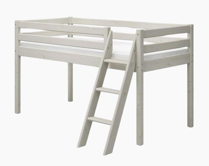FLEXA bed met ladder, 90x200 cm, wit, Kinderen en Baby's, Kinderkamer | Bedden, Gebruikt, 180 cm of meer, 85 tot 100 cm, Hoogslaper of Stapelbed