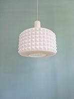 Grande suspension en opaline blanche, Ivan Jakes, 1960, Enlèvement ou Envoi